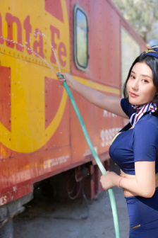 明星专题：李佳